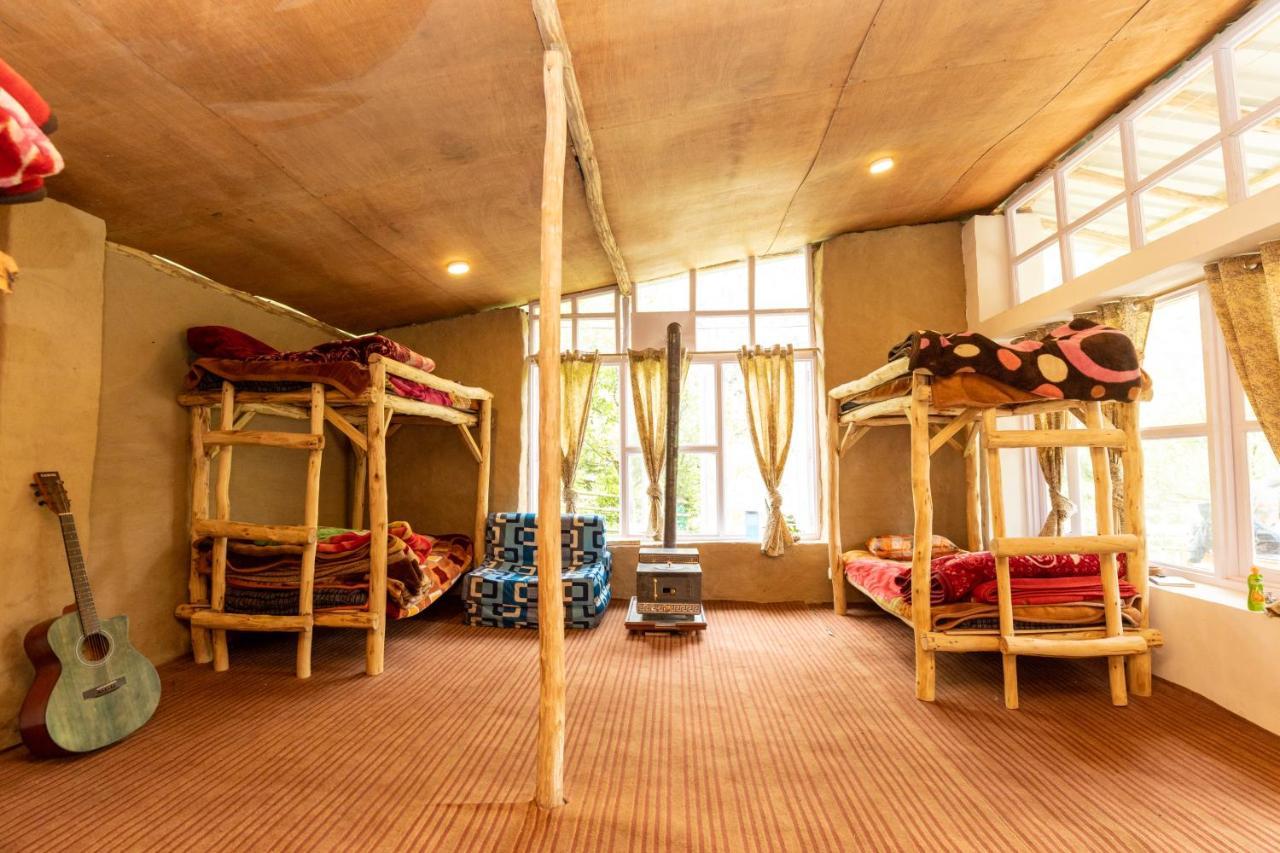 Himtrek Riverside Camps & Hostel Manali Экстерьер фото