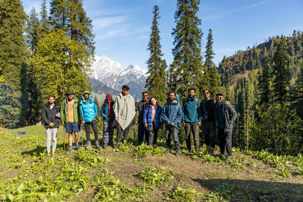 Himtrek Riverside Camps & Hostel Manali Экстерьер фото