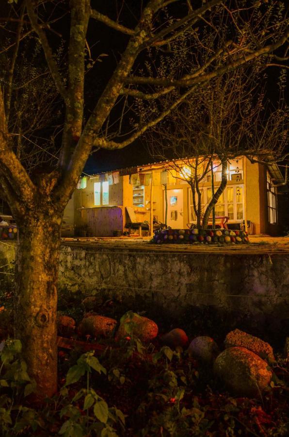 Himtrek Riverside Camps & Hostel Manali Экстерьер фото