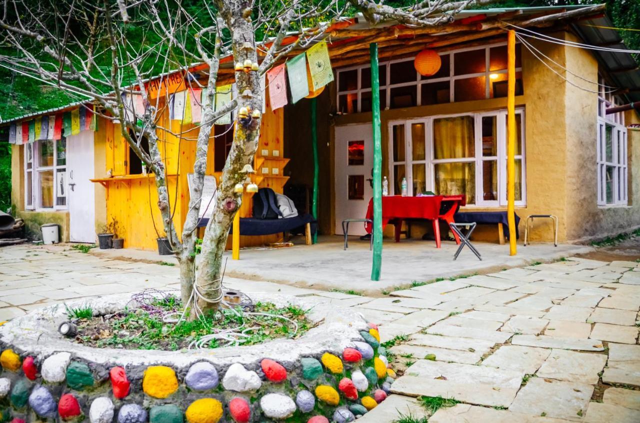Himtrek Riverside Camps & Hostel Manali Экстерьер фото