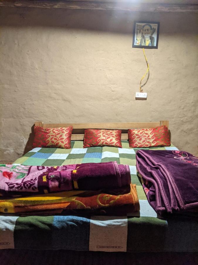 Himtrek Riverside Camps & Hostel Manali Экстерьер фото